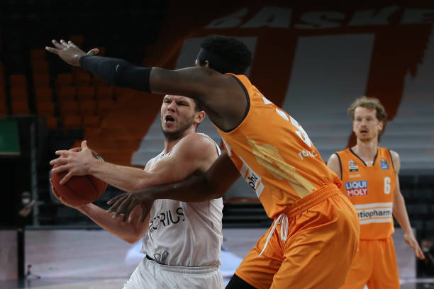 但身价仍高 但身价仍高