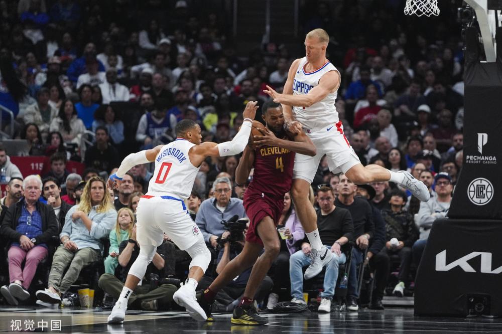 了客场作战 了客场作战